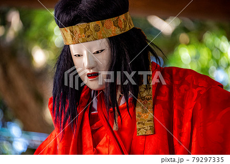 九州の神楽　高祖神社 79297335