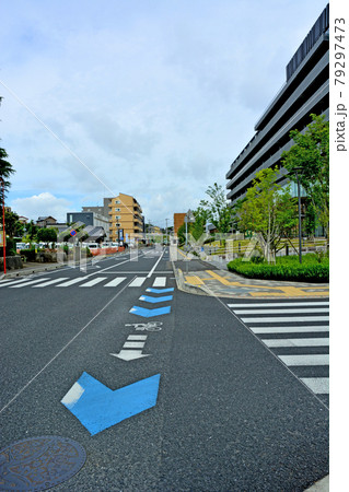 水戸市役所庁舎と周辺の街並み 79297473