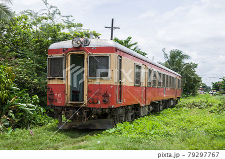 フィリピン国鉄に日本から譲渡されたキハ52系中古鉄道車両 79297767