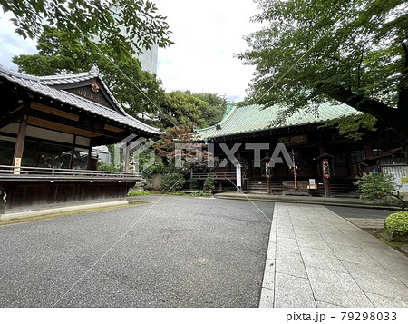 上野公園周辺にある護国院の境内 上野公園周辺にある護国院の境内 79298033