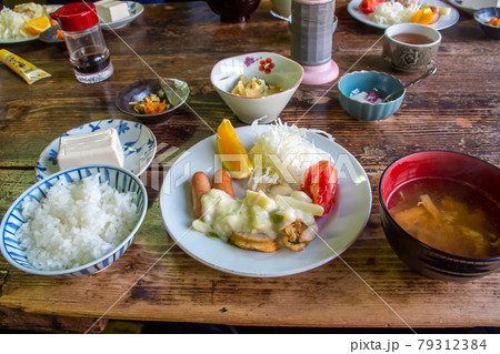 仙人池ヒュッテの夕食 仙人池ヒュッテの夕食 79312384