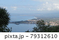 タオルミーナからシチリアの海岸風景 79312610