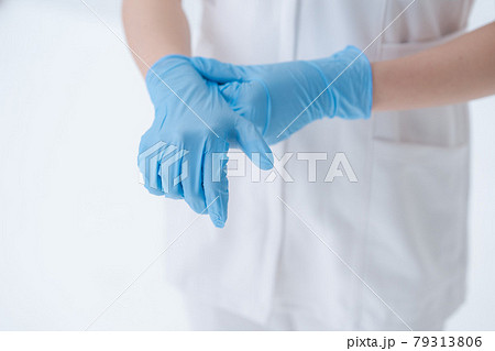 看護師 ナース 女性 手袋 看護師 ナース 女性 手袋 79313806