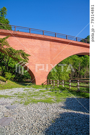 碓氷湖　坂本ダム　夢のせ橋　初夏の周辺景色　　　　　　 79314861