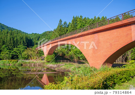 碓氷湖 坂本ダム 夢のせ橋 初夏の周辺景色 碓氷湖 坂本ダム 夢のせ橋 初夏の周辺景色 79314864