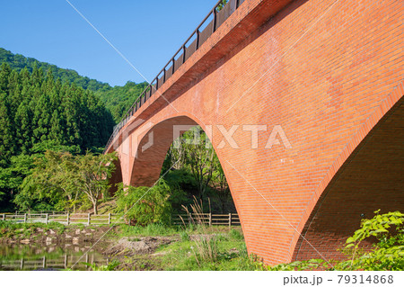 碓氷湖 坂本ダム 夢のせ橋 初夏の周辺景色 碓氷湖 坂本ダム 夢のせ橋 初夏の周辺景色 79314868