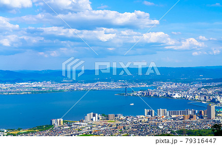 滋賀県　琵琶湖　初夏6月　京都　比叡山から望む 79316447