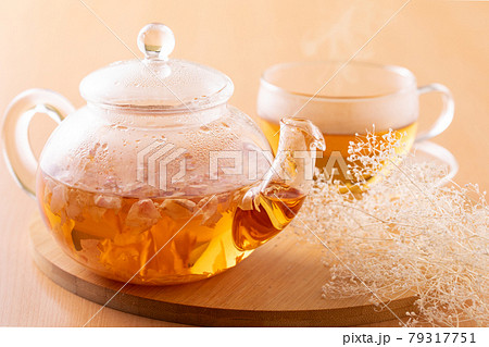 ハーブティ~ローズレッド 79317751