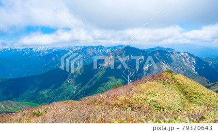 仙ノ倉山山頂からの眺め：谷川岳方面 79320643