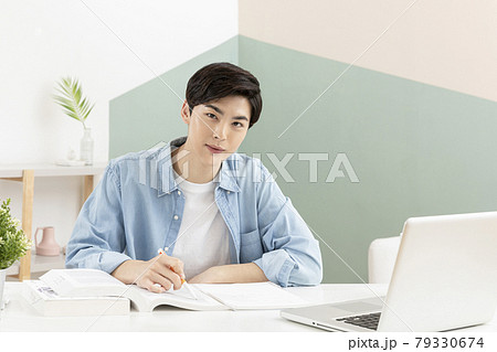 untact online education, Asian man college student studying with laptop 79330674