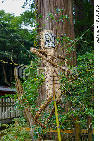 コロナ退散祈願で登場、鹿島神宮（茨城県）の大助人形（藁人形）の写真