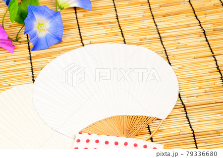 日本の夏 団扇と手ぬぐい 日本の夏 団扇と手ぬぐい 79336680