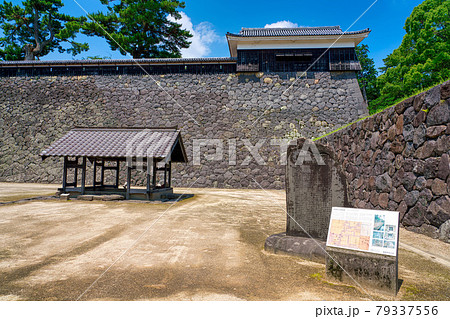 松江城 馬溜跡と太鼓櫓 6月 松江城 馬溜跡と太鼓櫓 6月 79337556