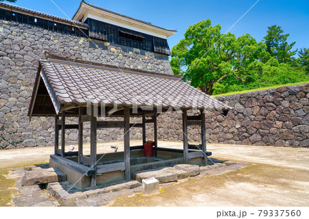 松江城　馬溜跡　井戸跡　太鼓櫓　6月 79337560