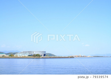 蒲郡市、ラグーナベイコートと三河湾の風景 蒲郡市、ラグーナベイコートと三河湾の風景 79339574