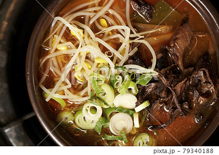 韓国料理　ユッケジャン 79340188