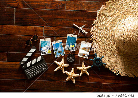 夏イメージ　夏の思い出　バカンスイメージ 79341742