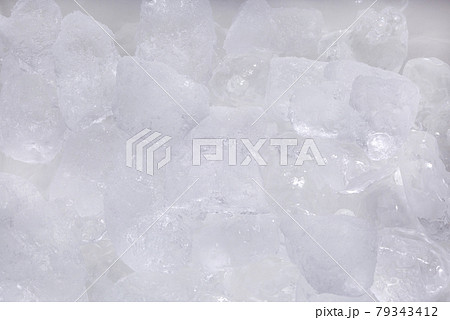 氷 79343412