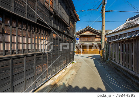 伊勢河崎の街並み 79344595