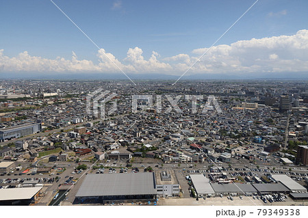 日本の新潟の朱鷺メッセから見える美しい景色 79349338