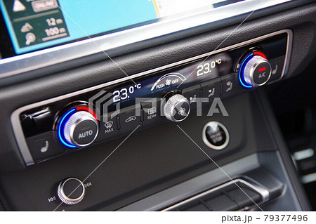 車内 インパネスイッチ 車内 インパネスイッチ 79377496