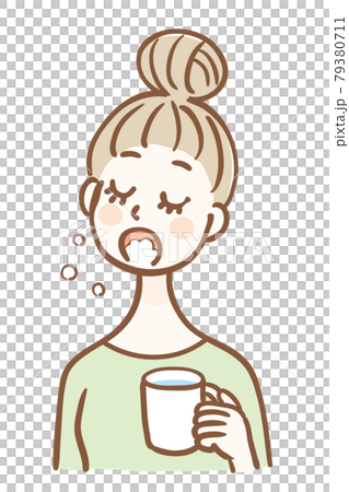 一個年輕的女孩漱口 79380711