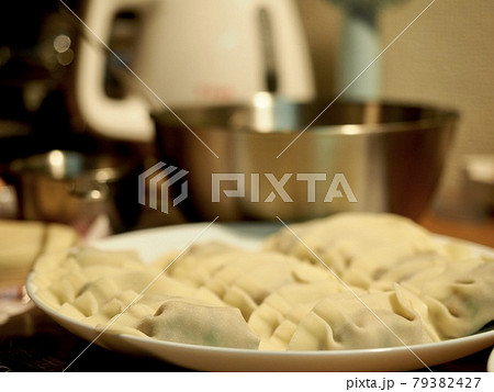 餃子 79382427