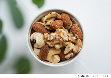 ミックスナッツのイメージ 79382851