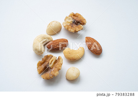 ミックスナッツのイメージ ミックスナッツのイメージ 79383288