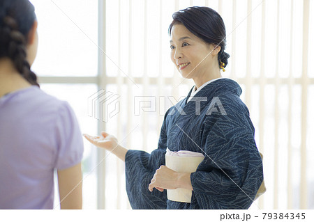 着物　夏　薄物　単衣　60代女性　 79384345