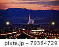 伊丹空港　滑走路　千里川 79384729