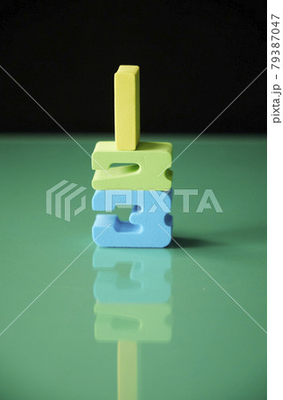 数字 タワー 数字 タワー 79387047