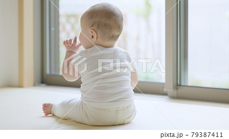 赤ちゃん・ベビー・育児・子育て 79387411