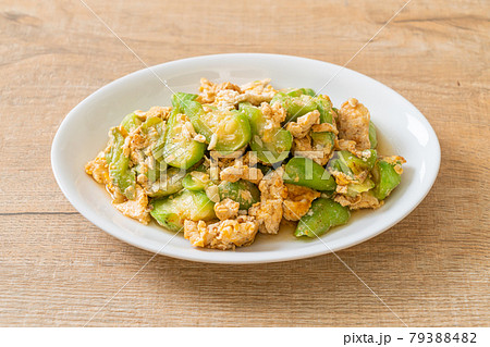 Stir Fried Angled Gourd with Egg Stir Fried Angled Gourd with Egg 79388482