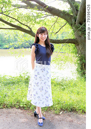 女子アナ　ポートレート 100人ポートレート】vol.9 フリーアナウンサー高藤有沙さん | Lens