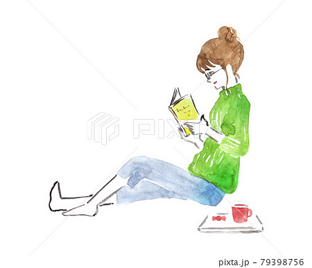 座って読書する女性 水彩イラストのイラスト素材