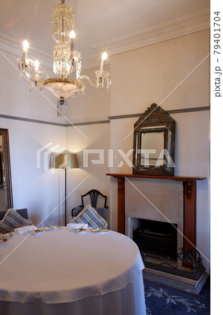 シドニーで最高のアフタヌーンティーとシドニーハーバーの絶景を楽しめるガンナーズバラックス 79401704