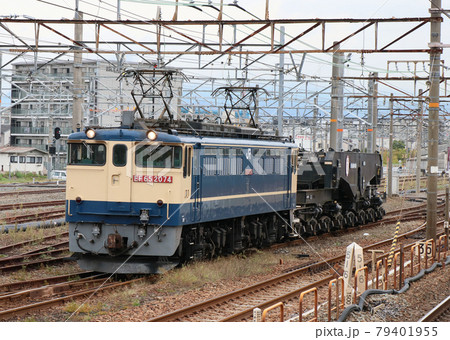 大物車を牽くEF65PF 79401955