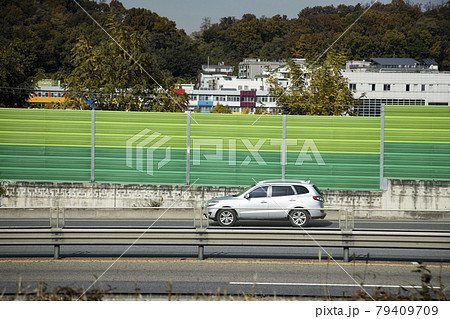 道路 自動車 乗用車 79409709