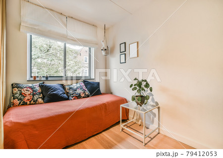 Luxury bedroom design 79412053