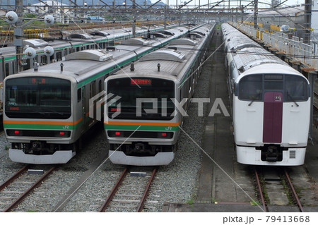 国府津車両センターの片隅 79413668
