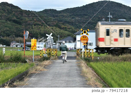 踏切のイメージ 和歌山線 踏切のイメージ 和歌山線 79417218