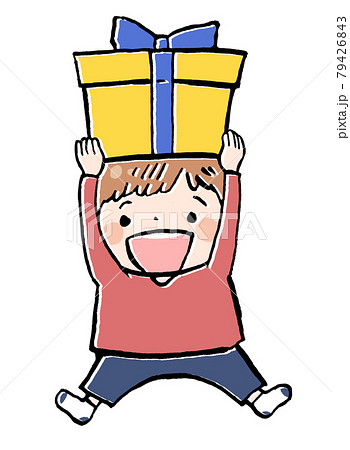 プレゼントを貰って嬉しそうな男の子のイラスト プレゼントを貰って嬉しそうな男の子のイラスト 79426843