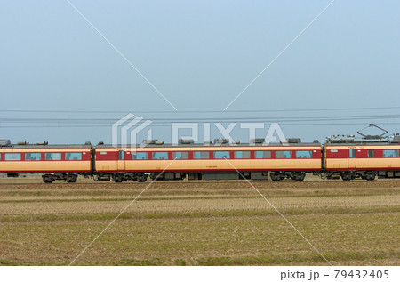 北陸本線　美川ー加賀笠間　JR西日本　485系　A01編成（京都）　⑤　モハ485-1004　山側 79432405