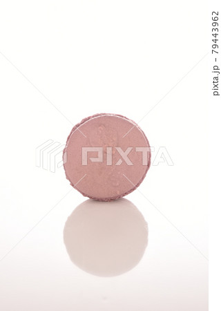 マカロン 79443962