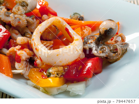 mix salad 79447657
