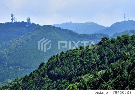 奥武蔵 丸山より川木沢ノ頭と堂平山を望む 奥武蔵 丸山より川木沢ノ頭と堂平山を望む 79450533