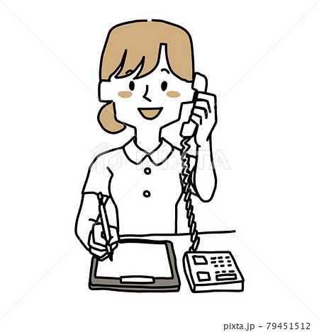 電話応対をする看護師さん 79451512