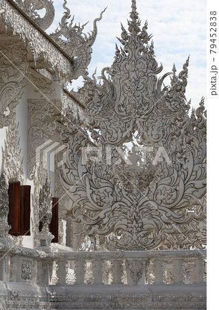 Sculpture, architecture and symbols of Buddhism, Thailand 79452838
