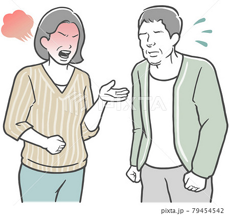 中年夫婦 妻に怒られる夫 中年夫婦 妻に怒られる夫 79454542